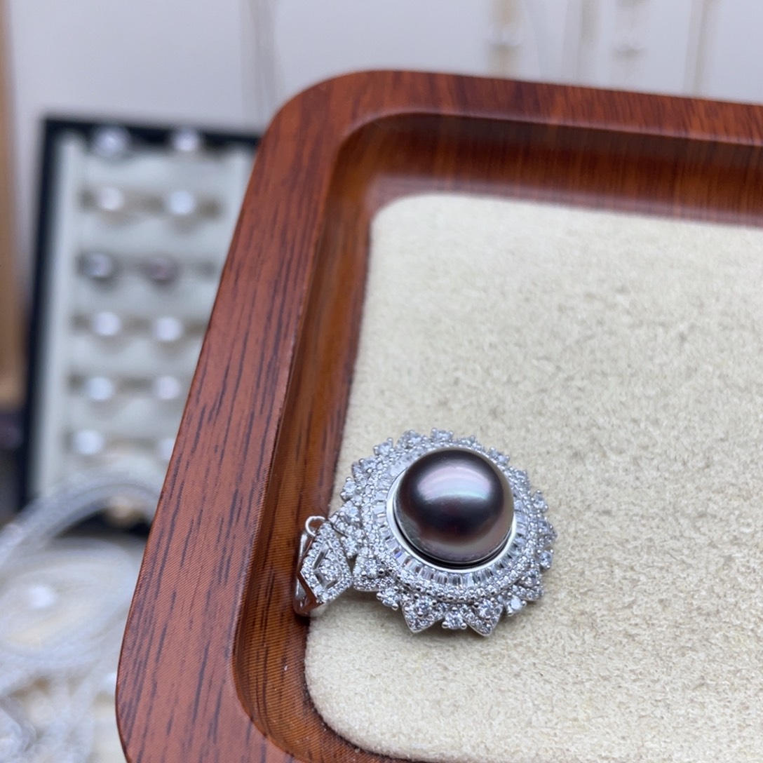 银S925镶嵌海水珍珠颈饰S47