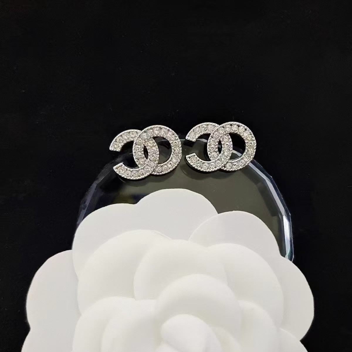 铜合金耳饰 轻奢小香风耳钉138