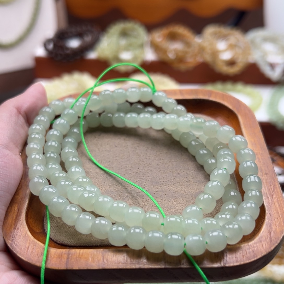 毛衣链未镶嵌和田玉珠串6*7mm