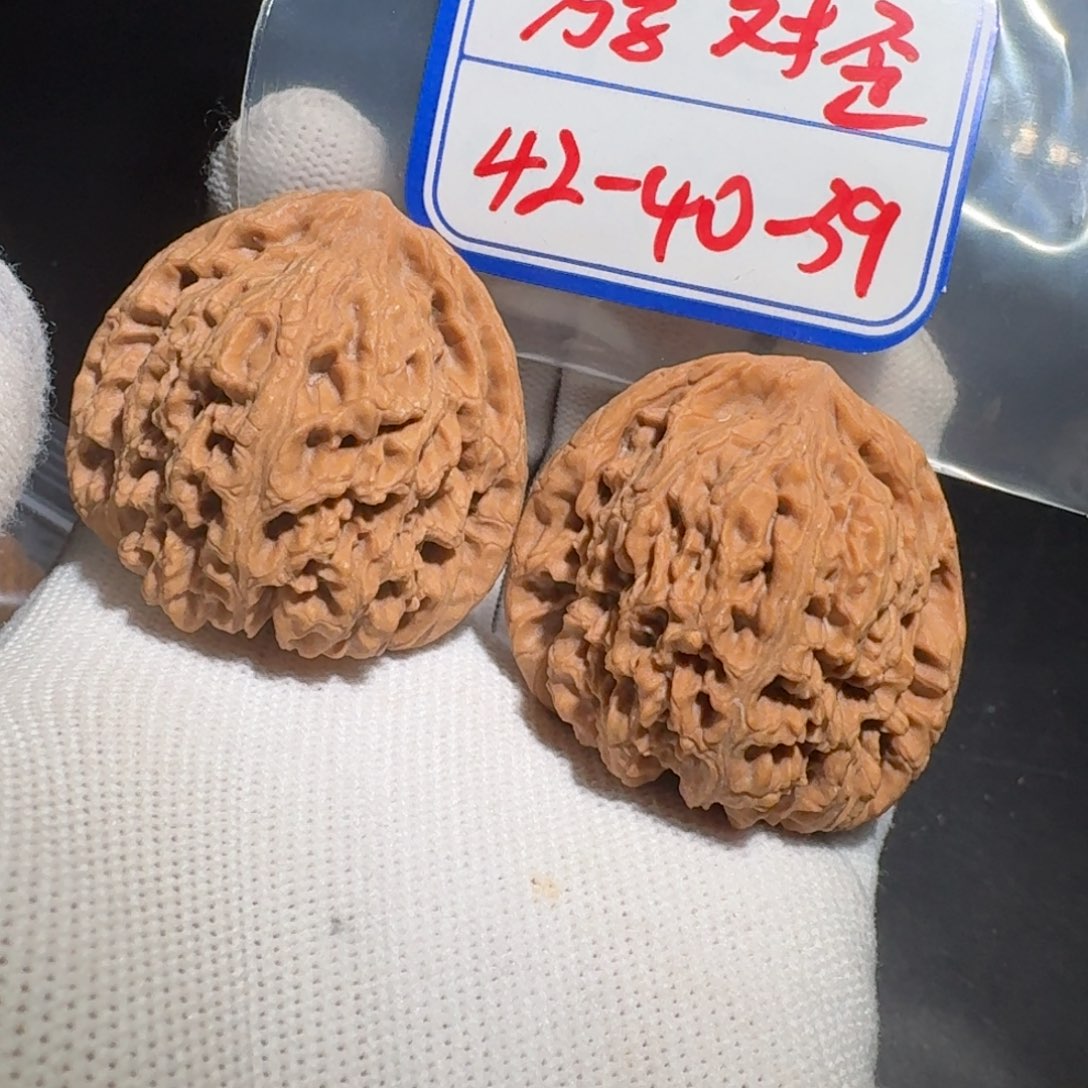 文玩核桃把件7号万字