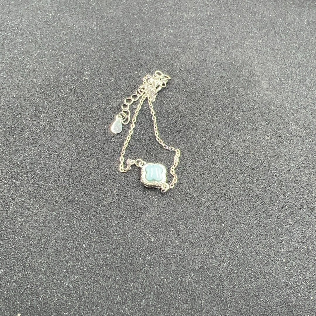 BY0114FWJS标24 绿松石四叶草手链