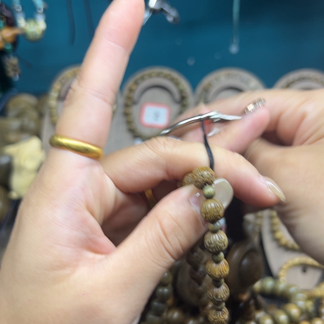 维腊木（绿檀）无事牌