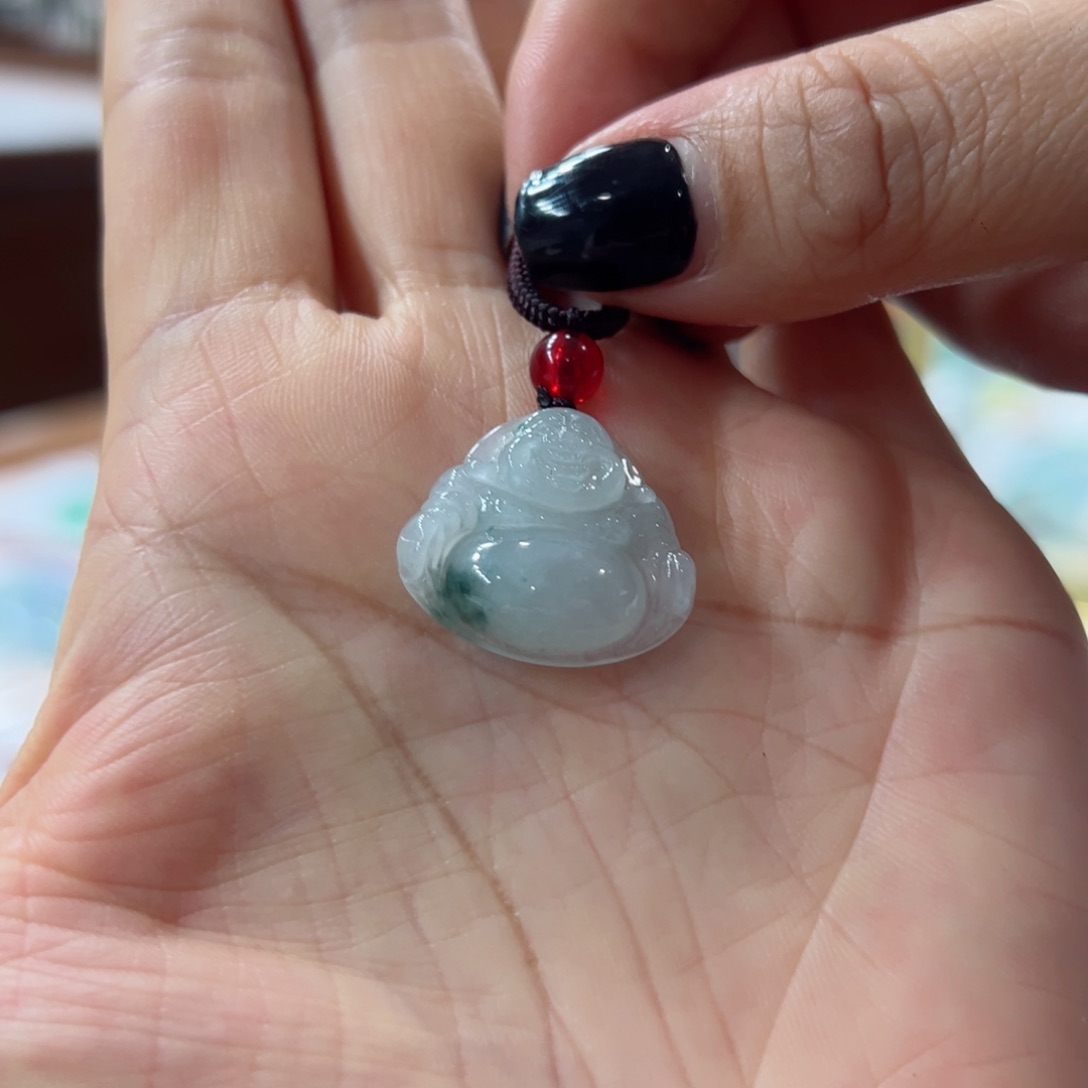 翡翠颈饰未镶嵌月***?买断