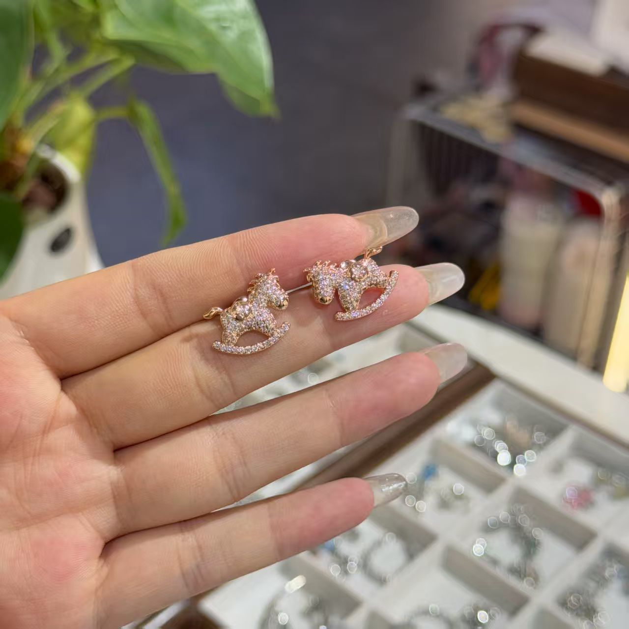 铜合金耳饰 法式轻奢耳钉676