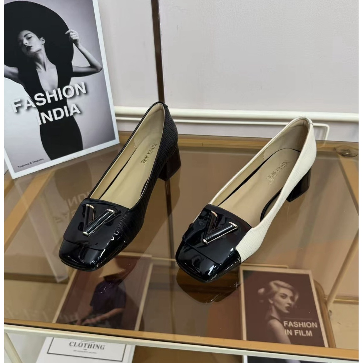 Chic Pa联名轻奢高定/2025新款法式小香风气质时尚百搭单鞋251135