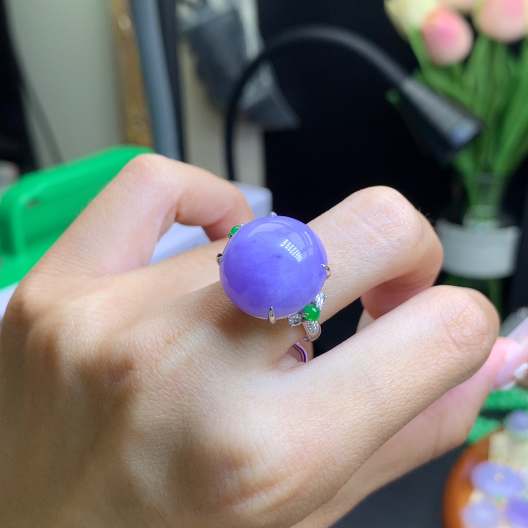 翡翠18K金镶嵌颈饰天然