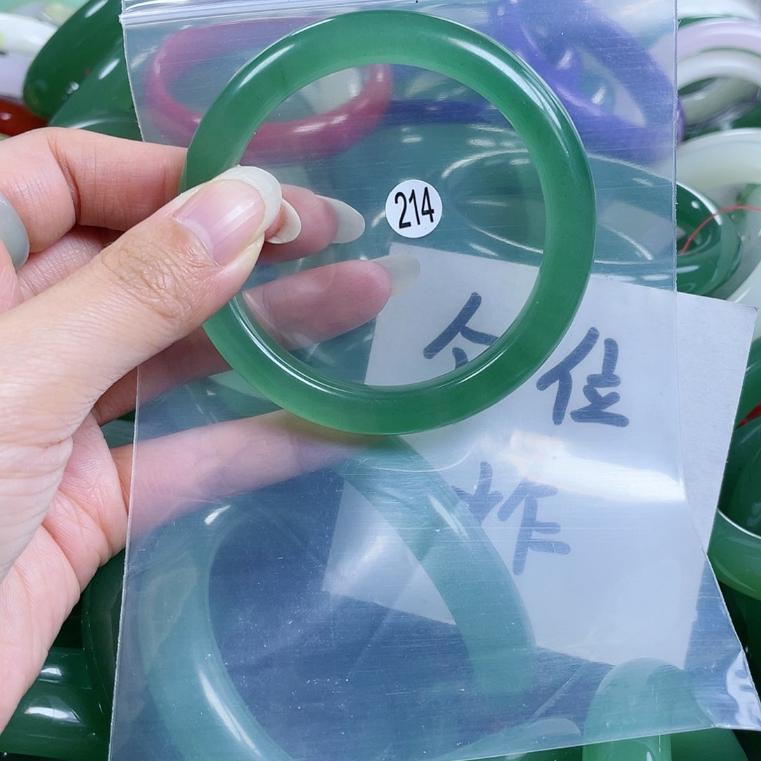 石英质玉手链未镶嵌56