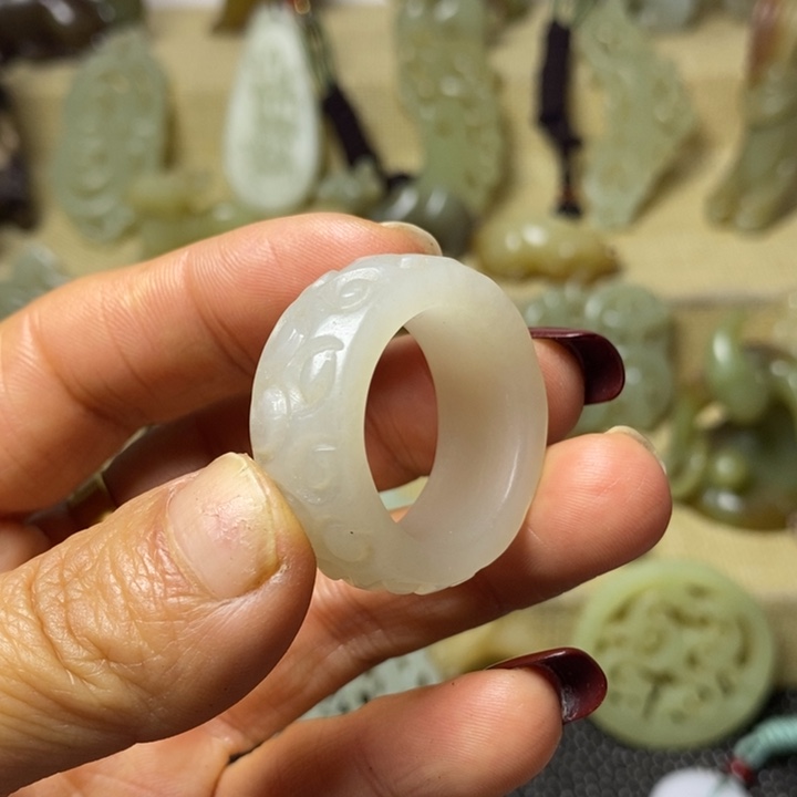 和田玉挂件未镶嵌