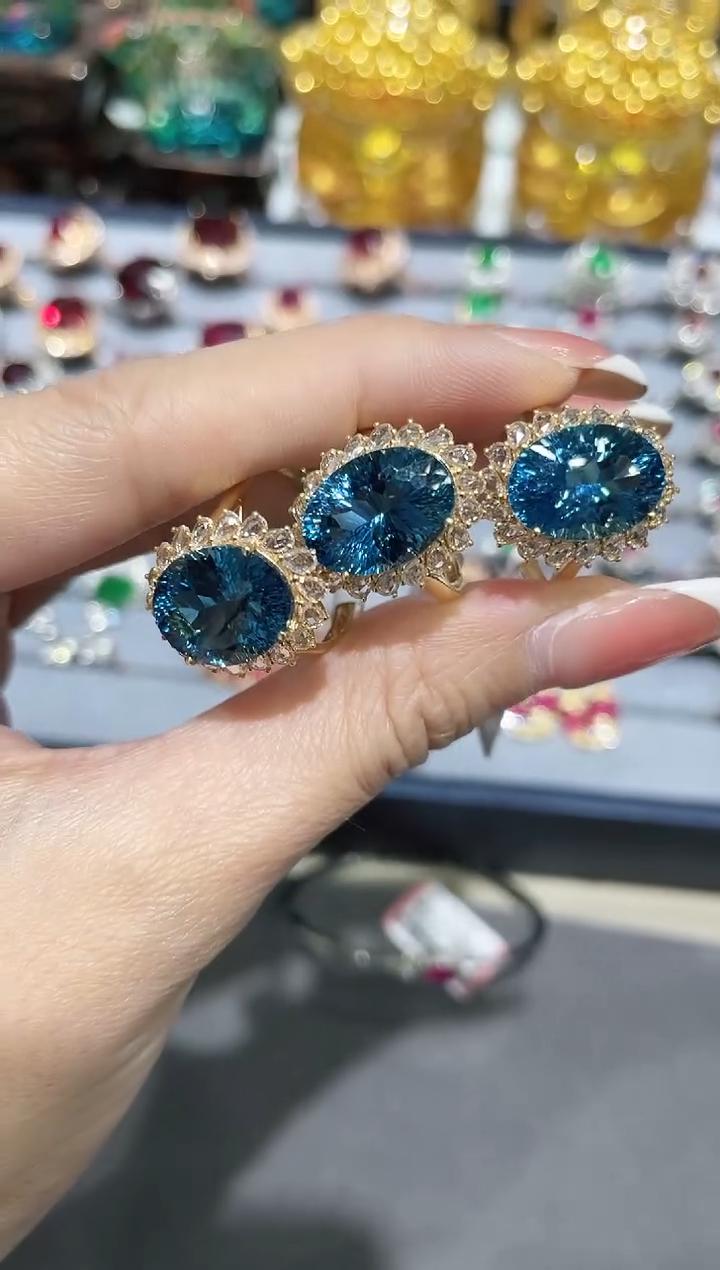 18K金镶嵌天然托帕石戒指 多样性发其一