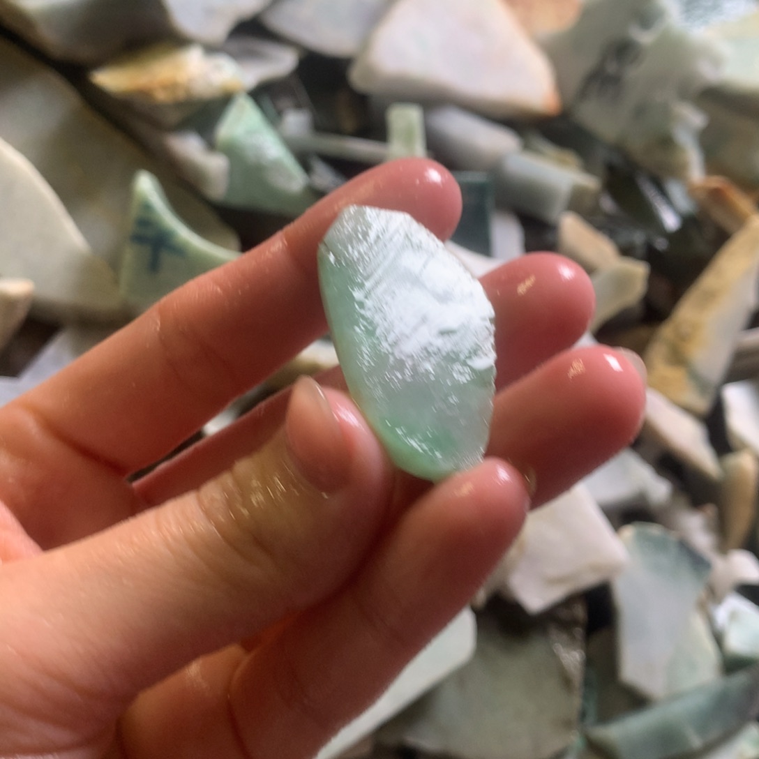 翡翠颈饰未镶嵌缅甸翡翠