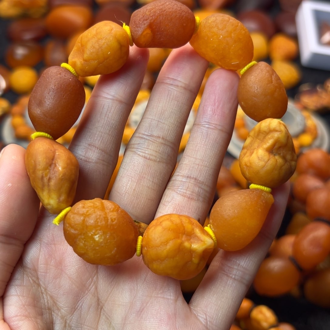 琥珀裸石未镶嵌天然蜜蜡