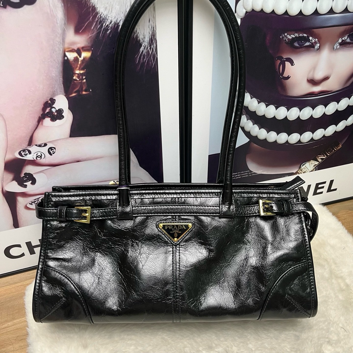 未使用 Prada/普拉达 黑金油蜡小号softlux单肩包