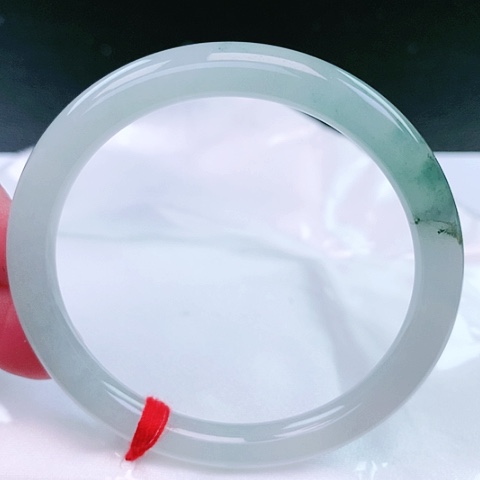 翡翠手镯（圆镯）未镶嵌84号