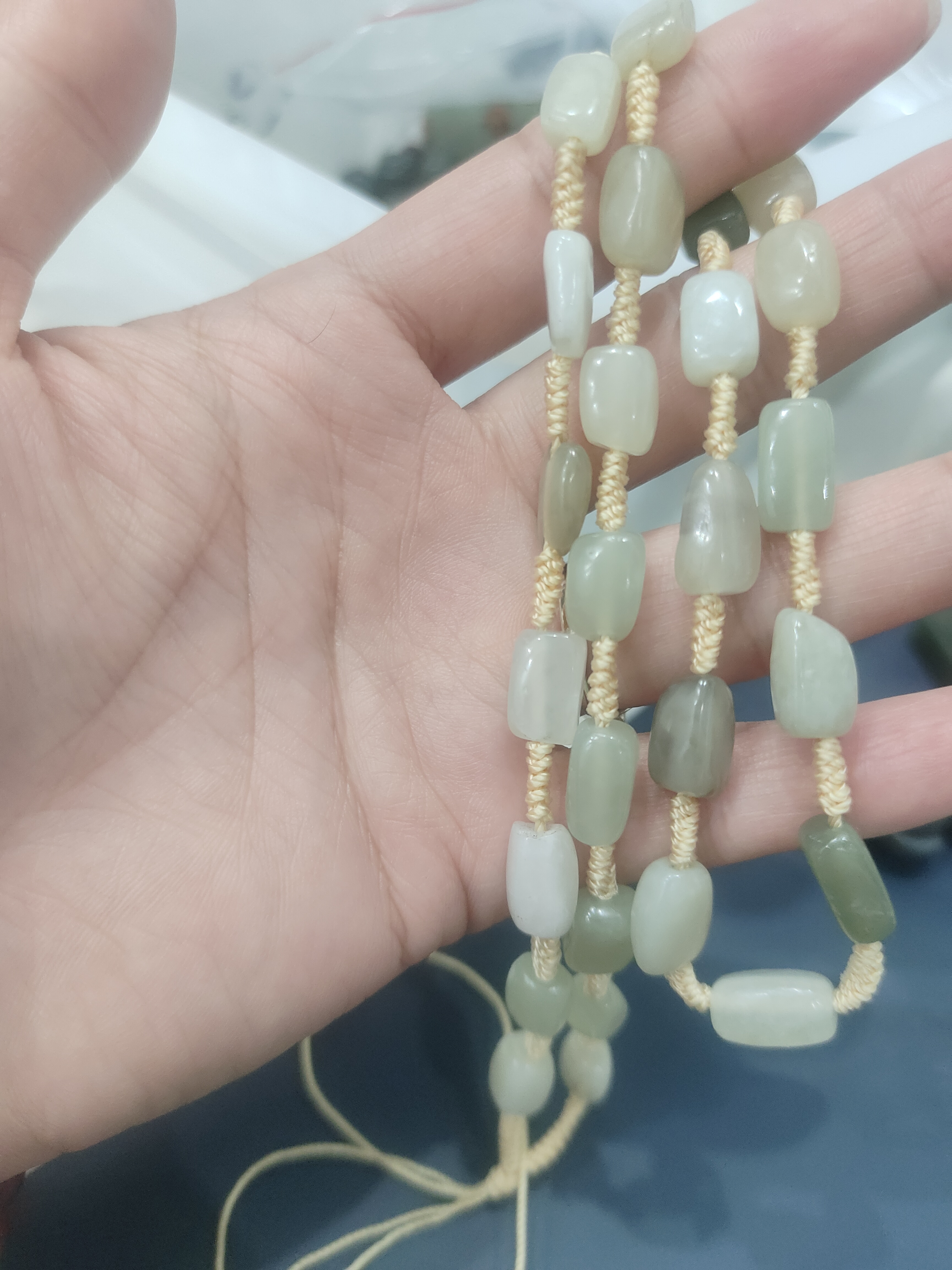 和田玉随型链子毛衣挂件随机发一条