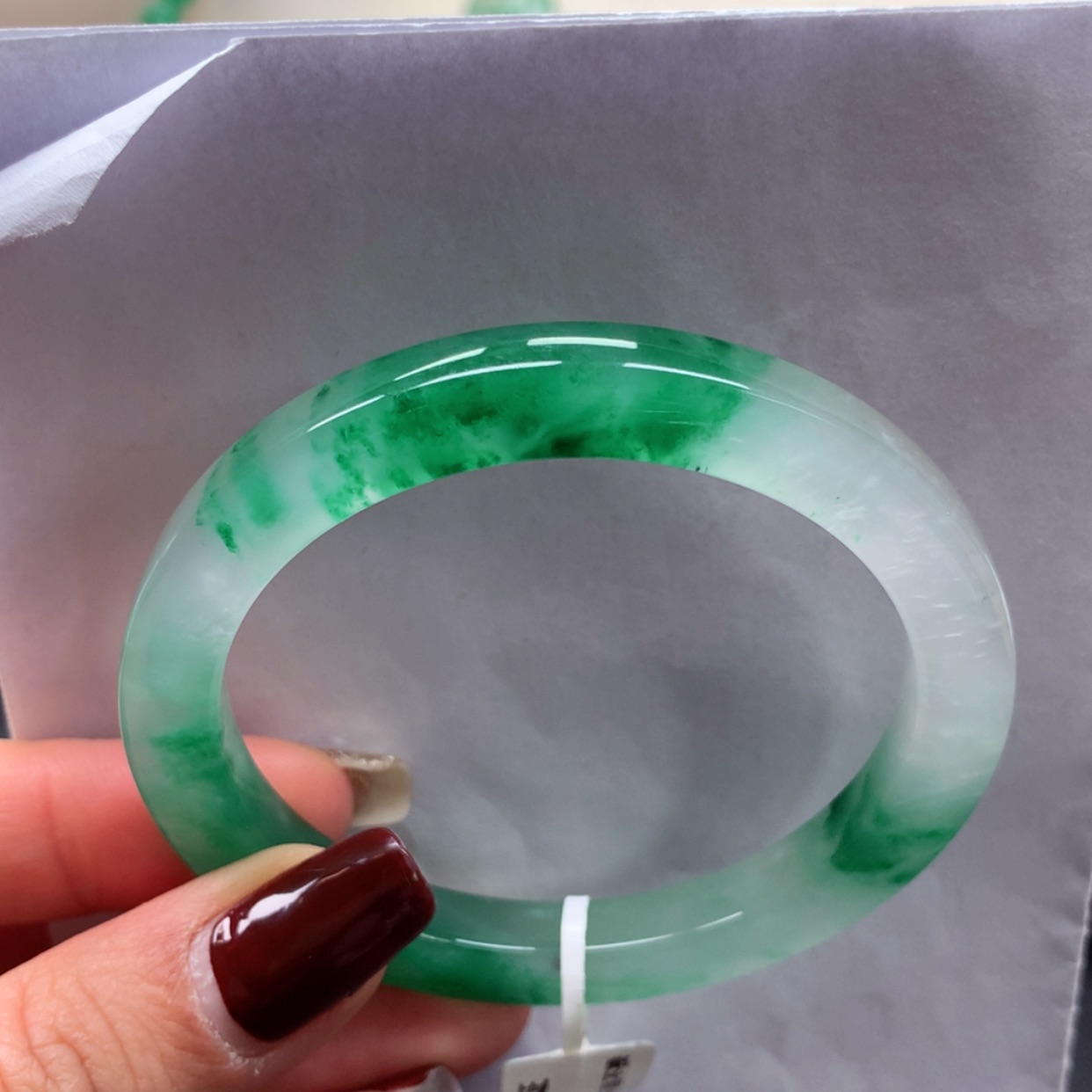 【闪购商品】石英质玉手镯未镶嵌莉