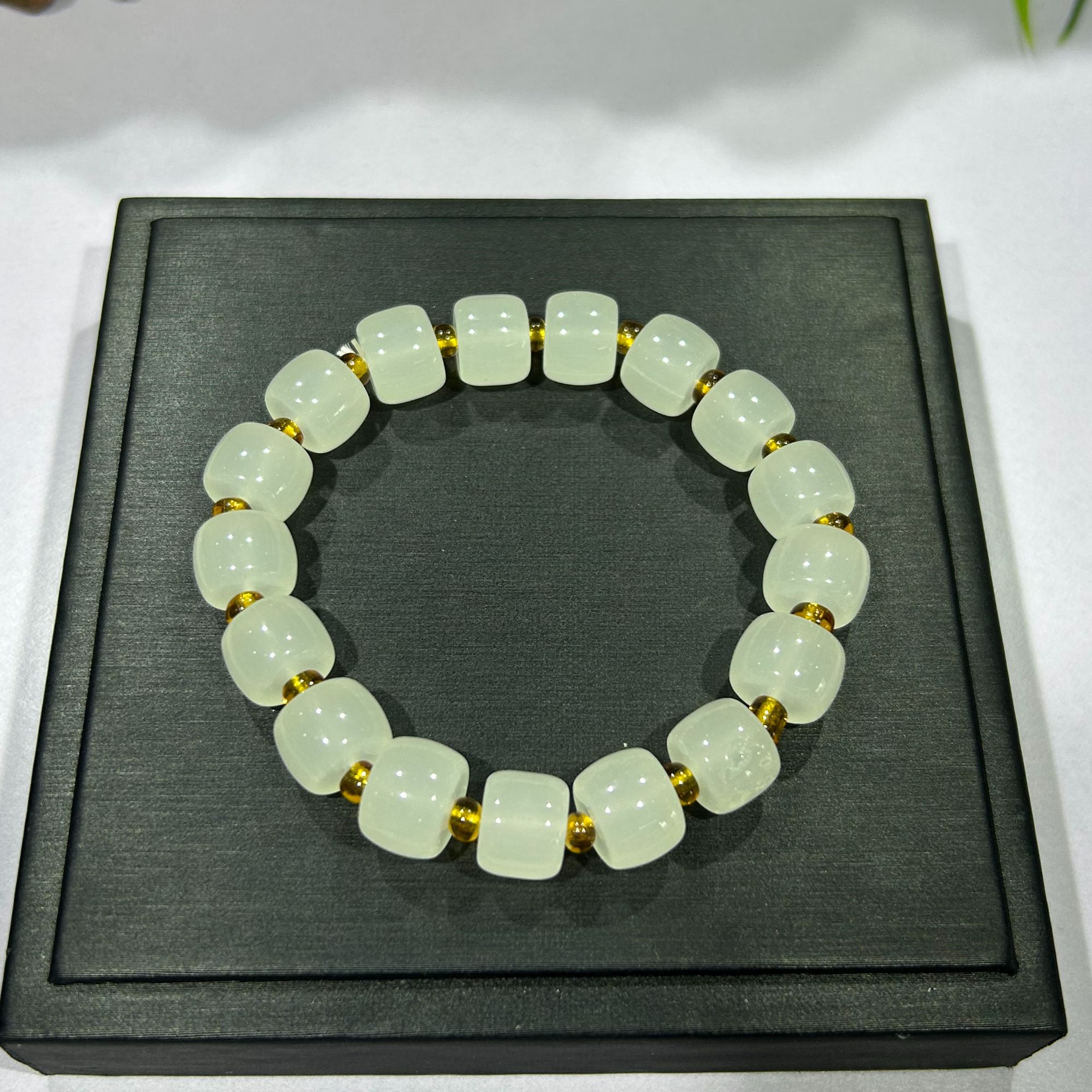 白透高端大气手串17颗