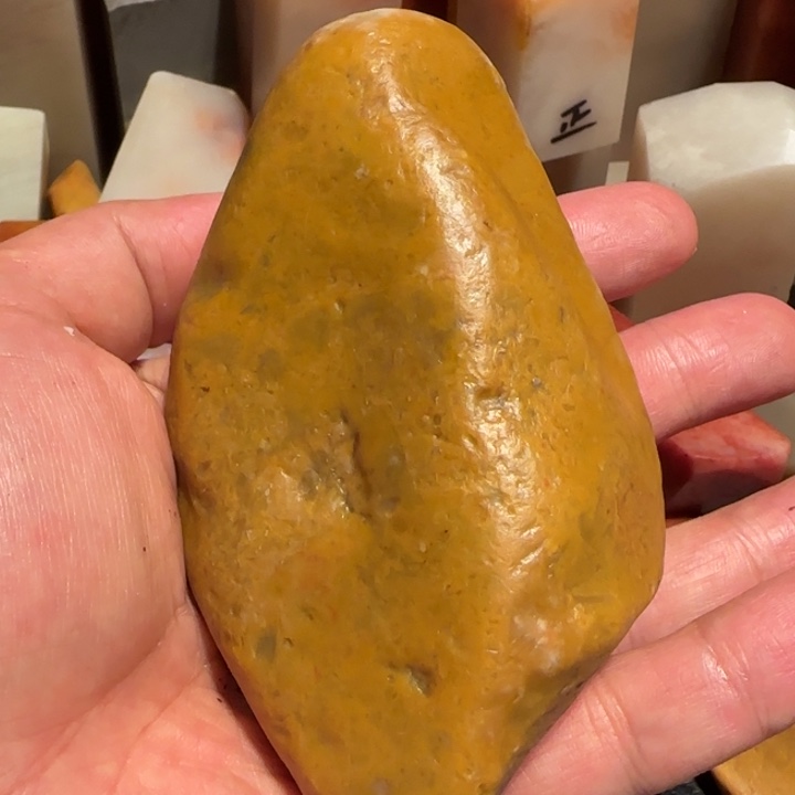 老挝石田黄原石，