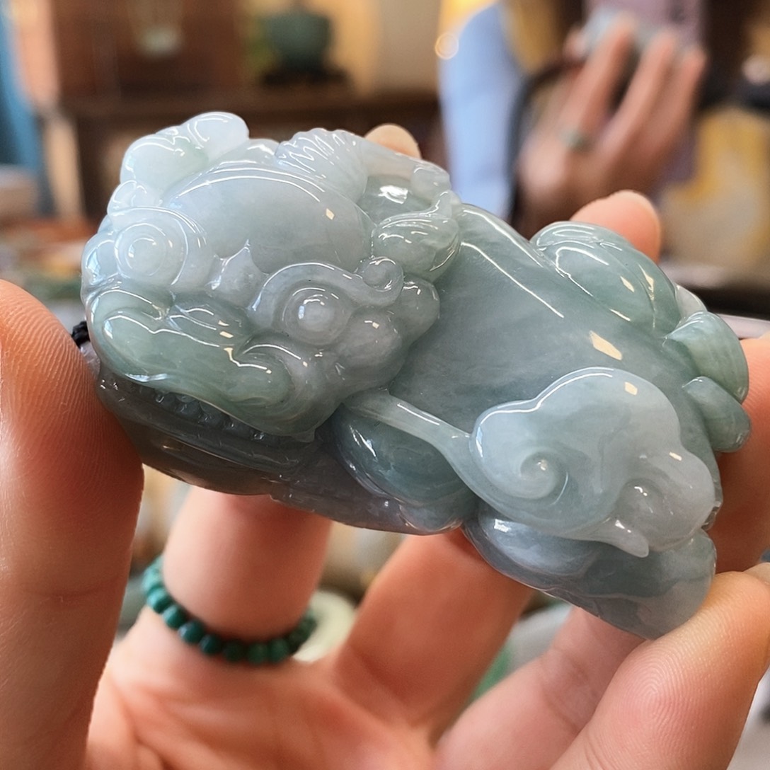 翡翠颈饰未镶嵌翡翠挂件