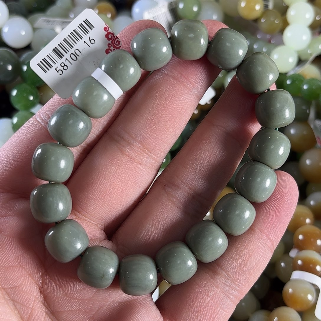 和田玉手链未镶嵌W135