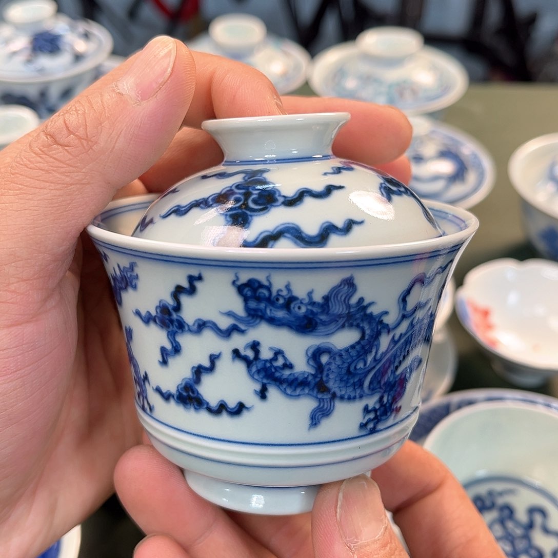杯青花瓷器青花瓷器