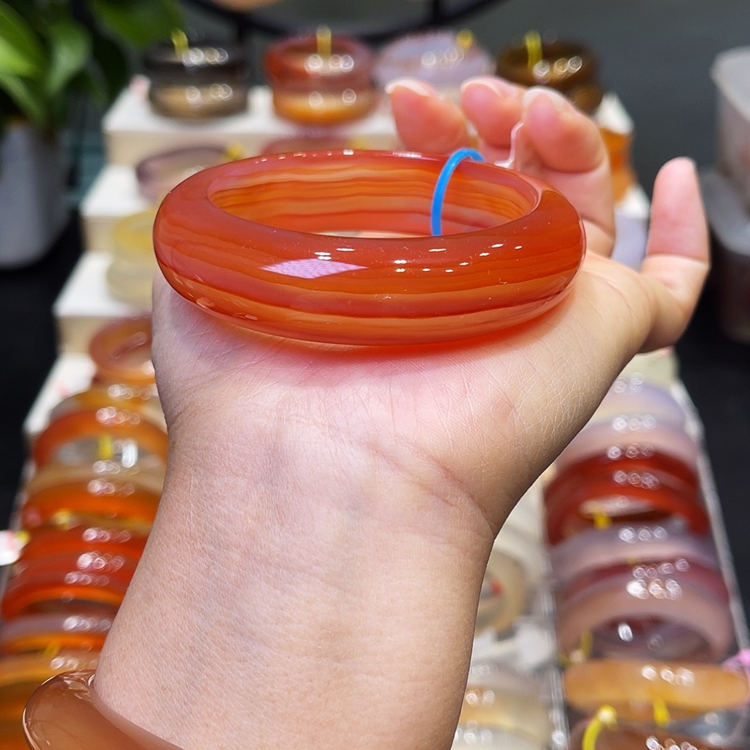 玛瑙/玉髓未镶嵌手镯