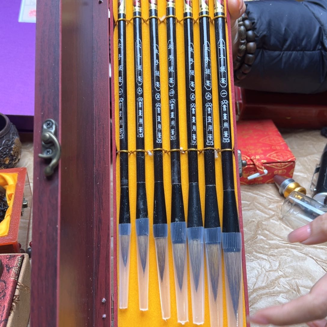 大叶紫檀（黑酸枝木类）