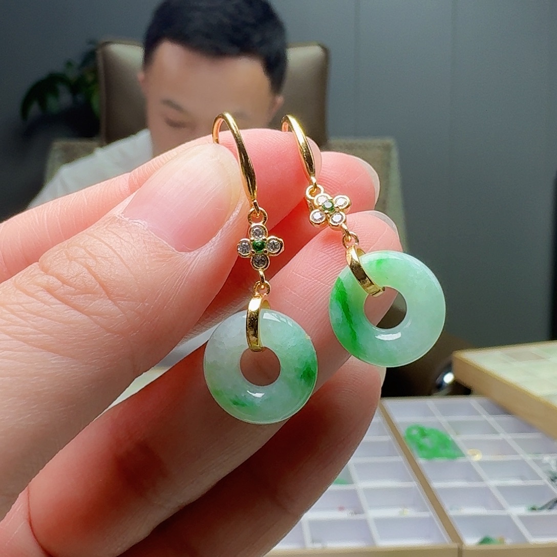 翡翠银S925镶嵌耳饰天然