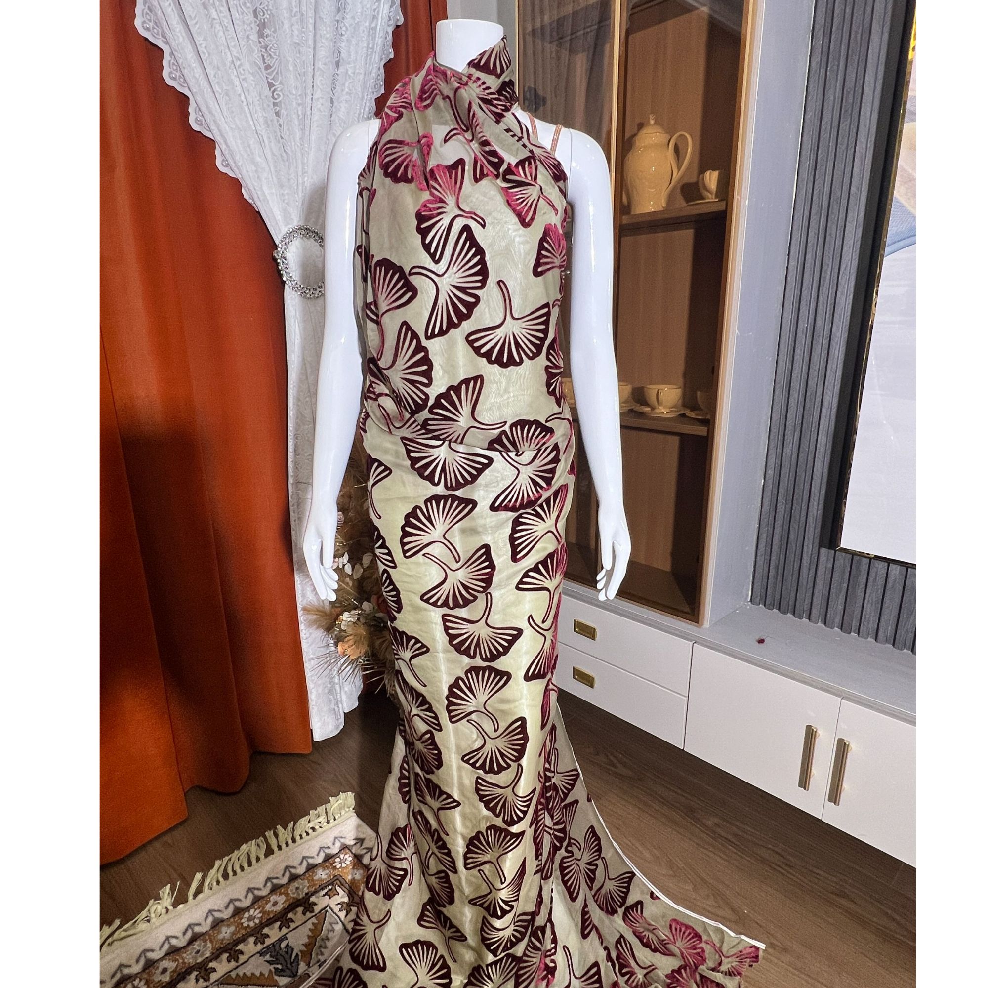 依派克达尔真丝绒