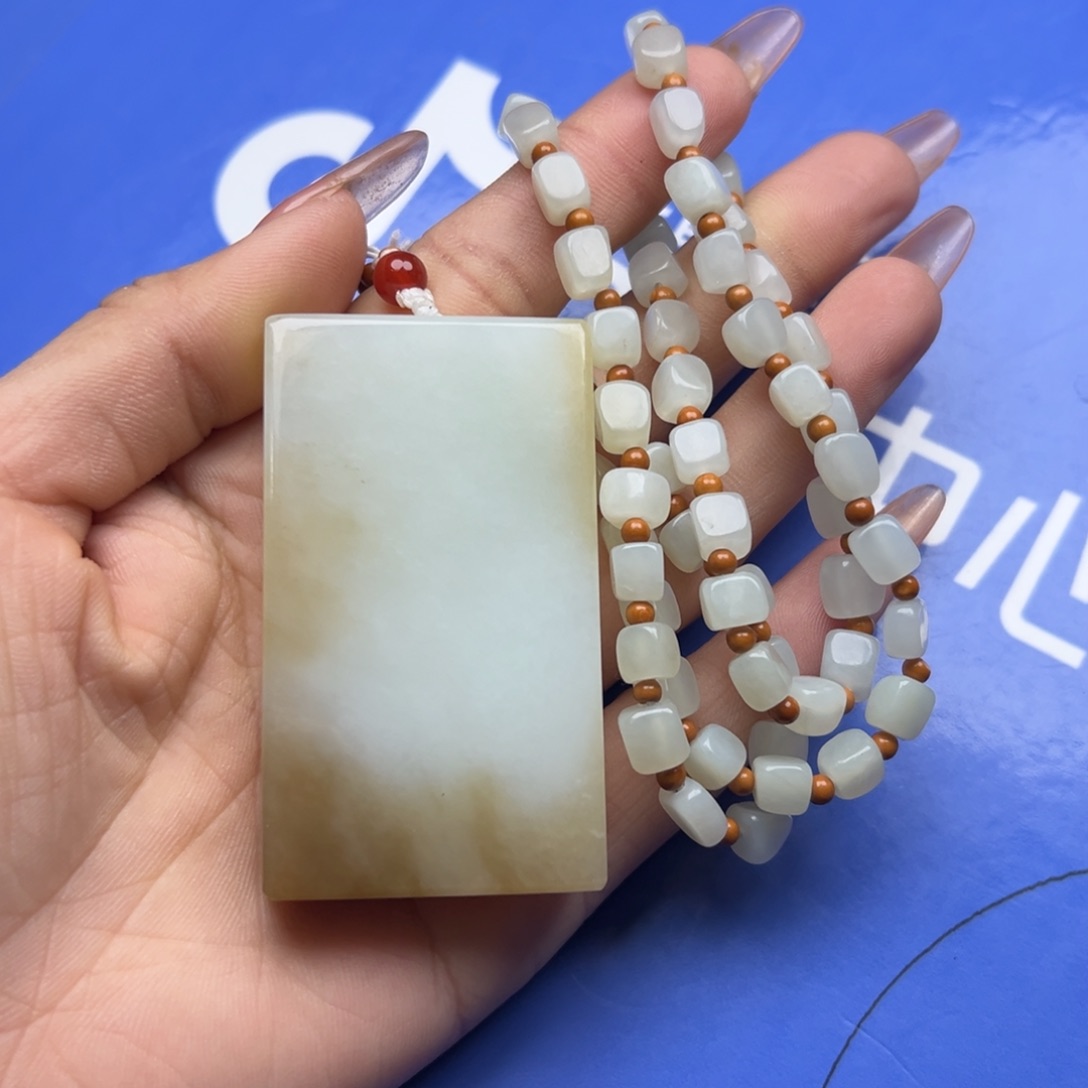 和田玉挂件未镶嵌