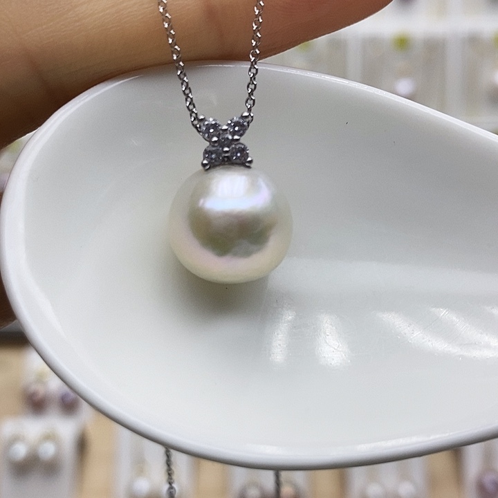 淡水珍珠颈饰合金