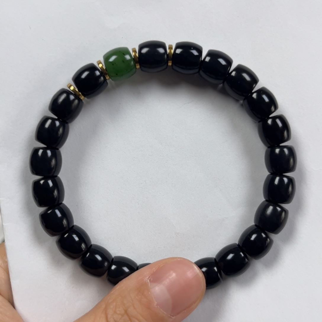 和田玉手链未镶嵌卡9直切