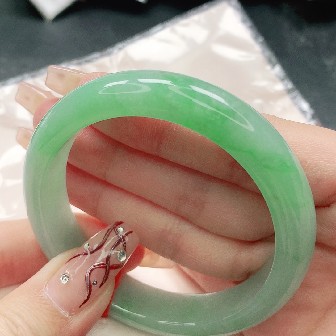 未镶嵌手镯翡翠缅甸天然A货翡翠