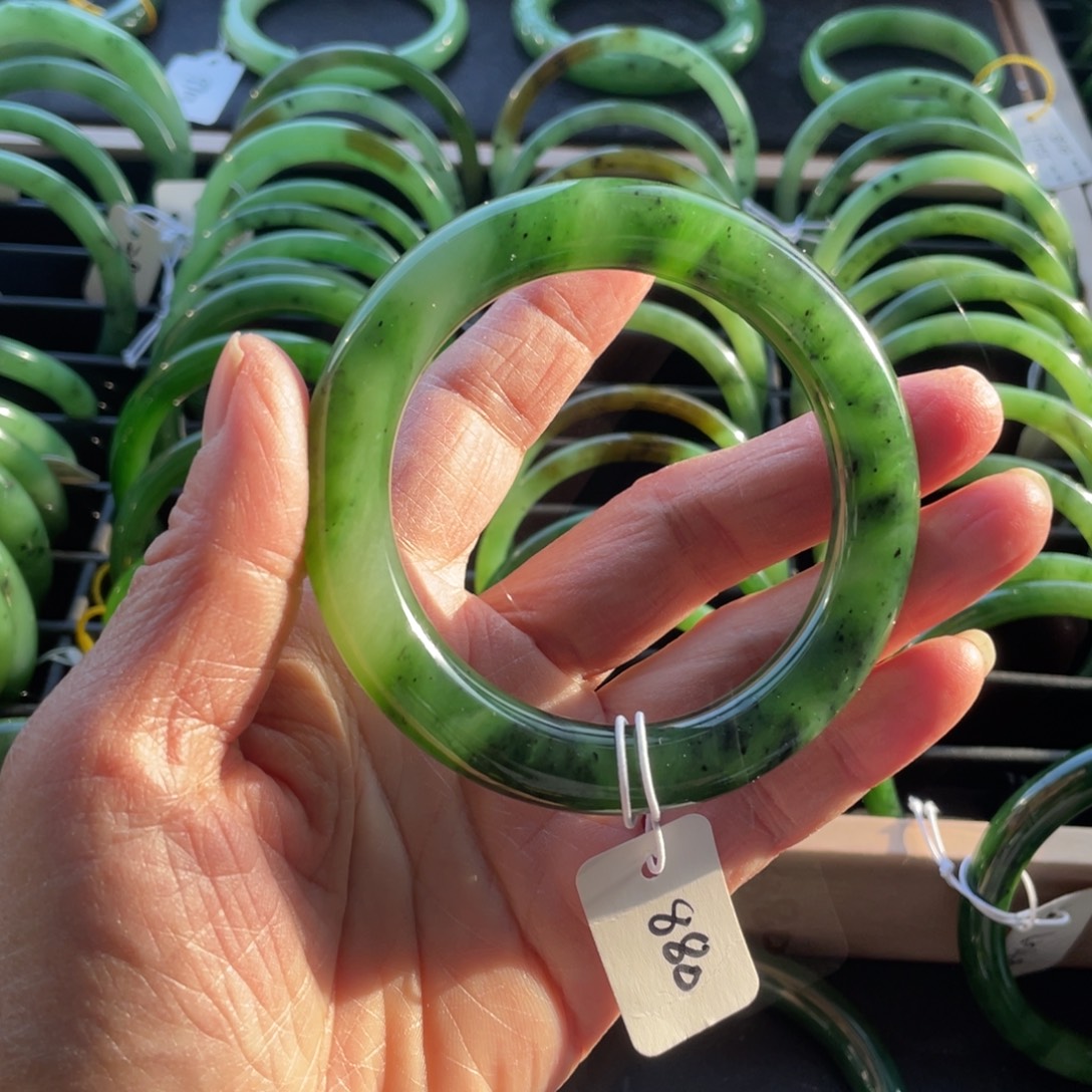 玄***阳和田玉未镶嵌手镯