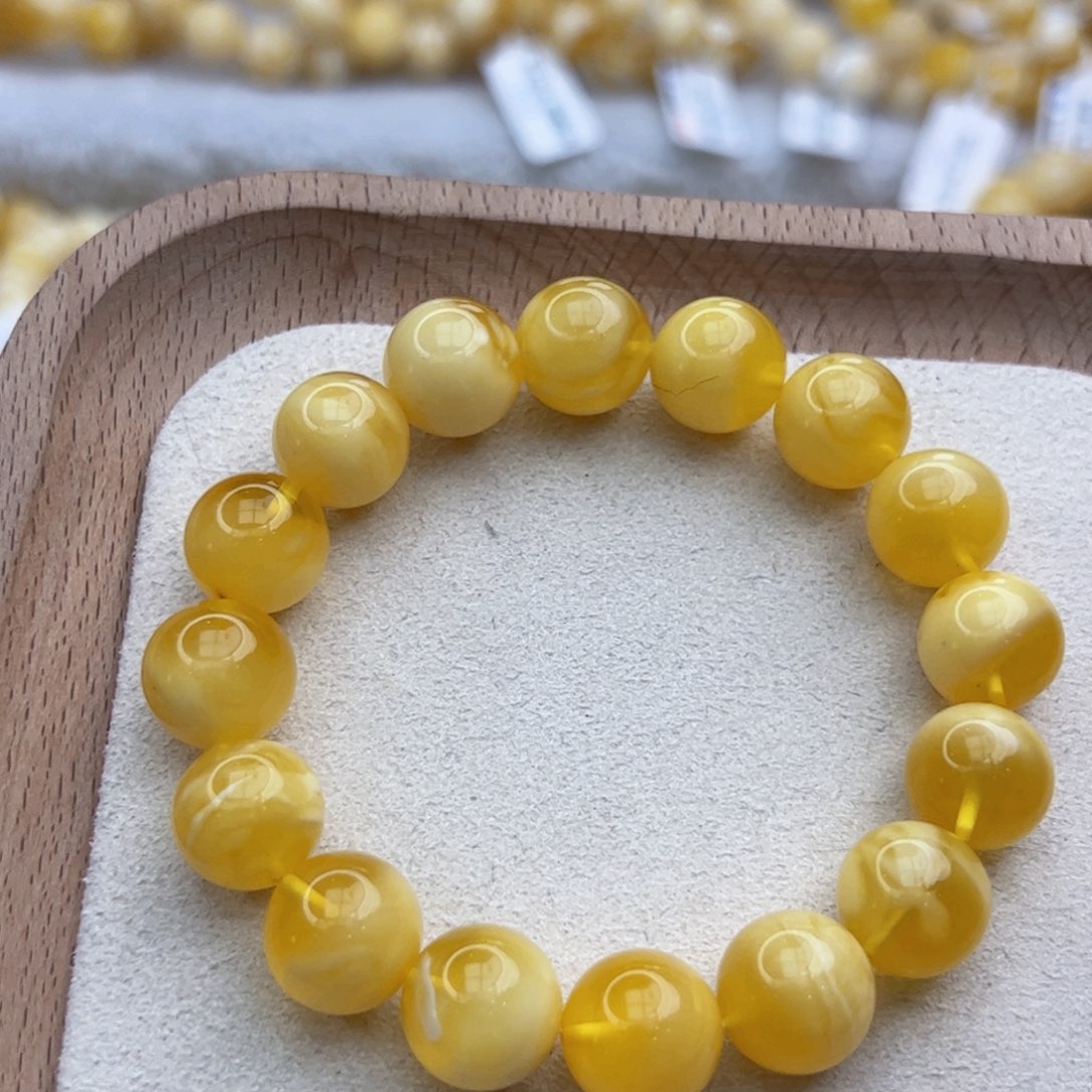 琥珀手链未镶嵌16.35克