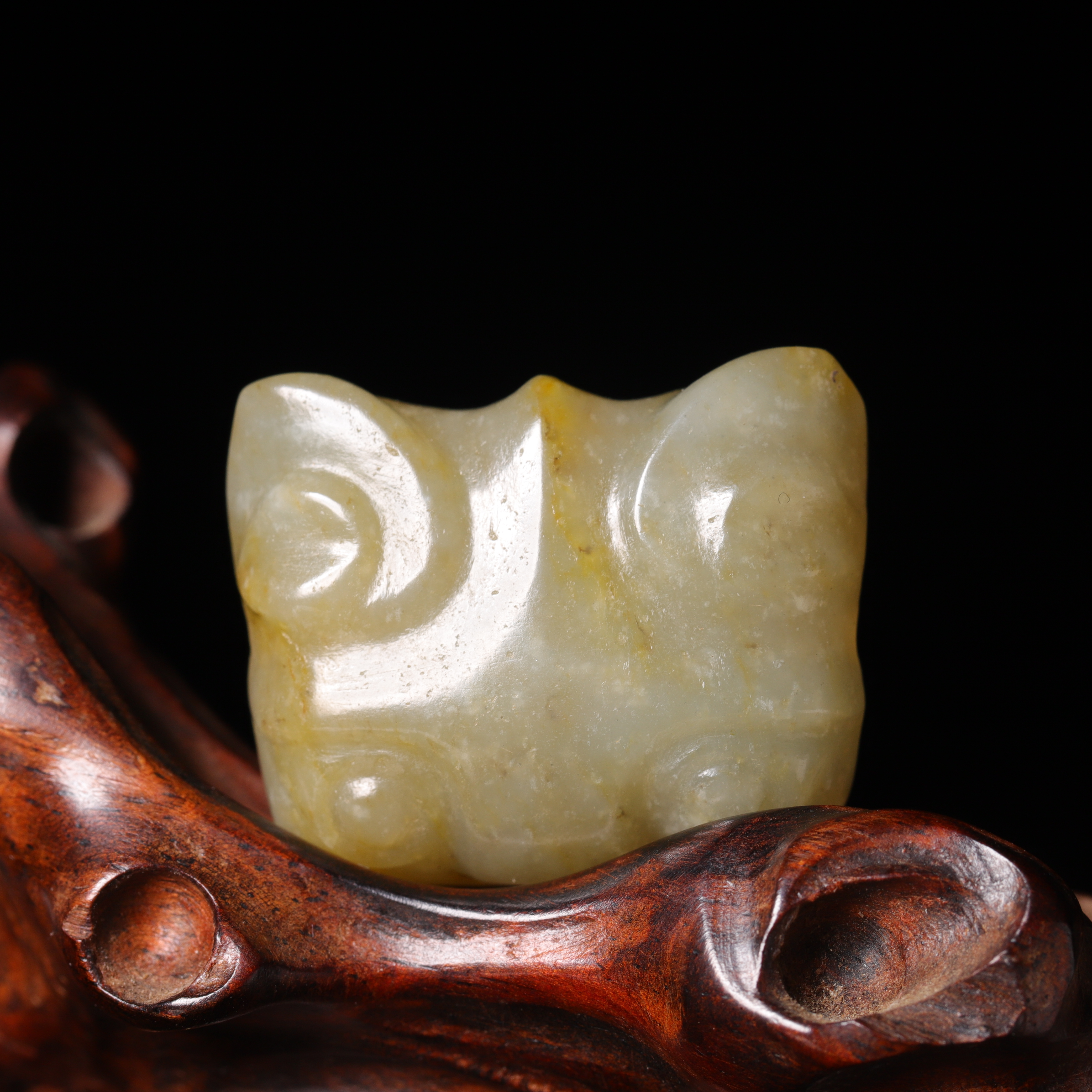 明代和田玉虎头花件-NX