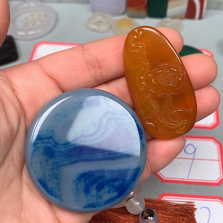 小****玛瑙/玉髓未镶嵌颈饰