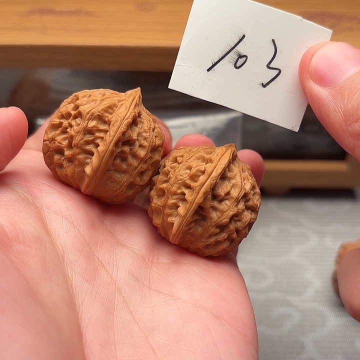 吊坠文玩核桃33野生小众
