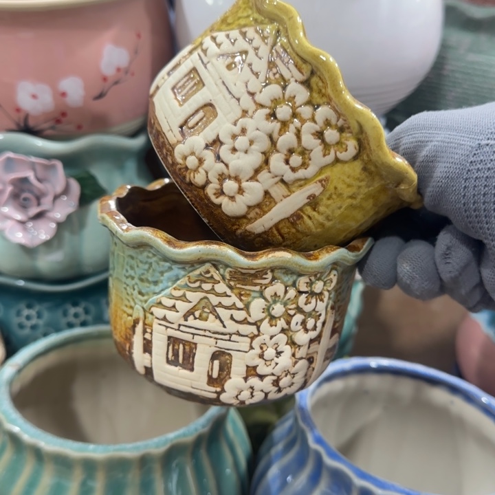 凑9米包邮，有孔，陶瓷花盆