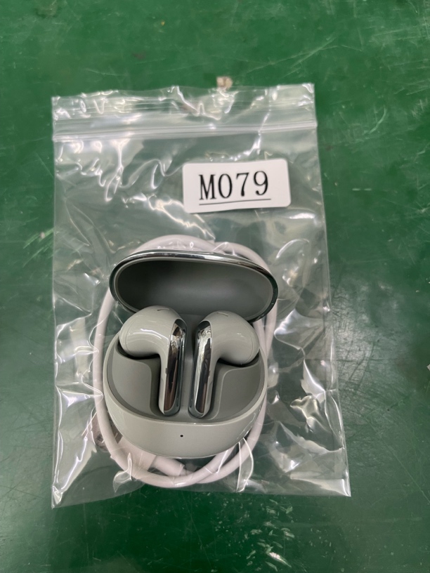 9新 Xiaomi/小米 捡漏小米buds4蓝牙耳机编号M079