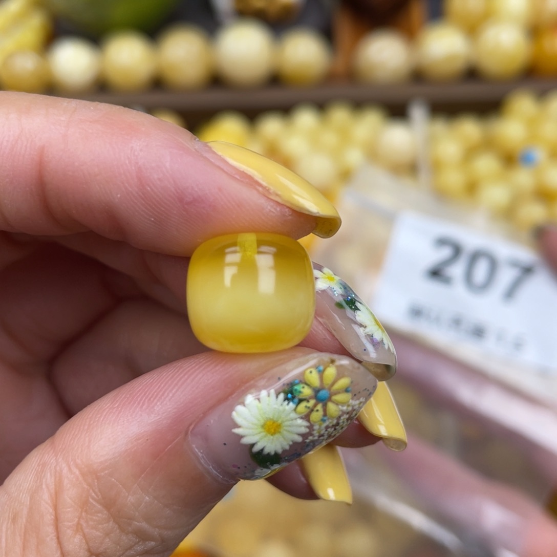 未镶嵌蜜蜡珠宝奇石12.6