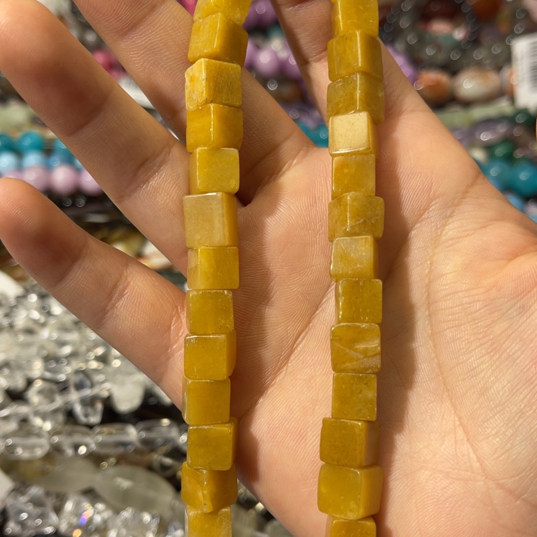 玛瑙/玉髓散珠红东陵方糖