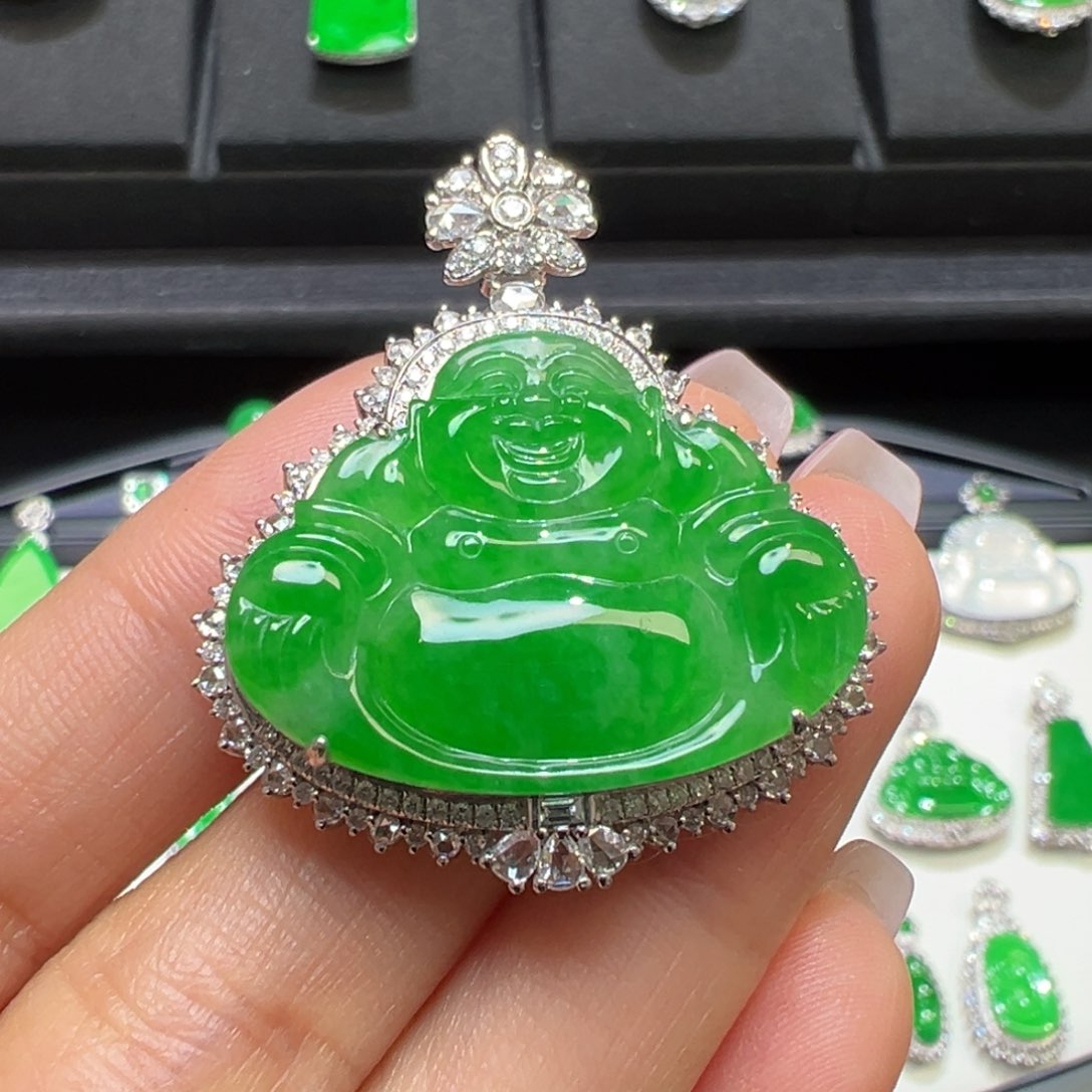 翡翠颈饰18K金镶嵌元**悦收到货48小时鉴赏期