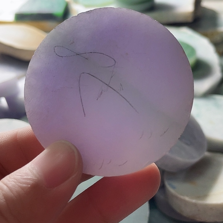 翡翠颈饰未镶嵌毛料22