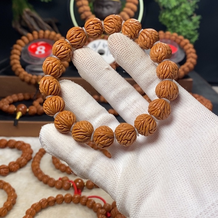 桃核吊坠秦岭龙纹