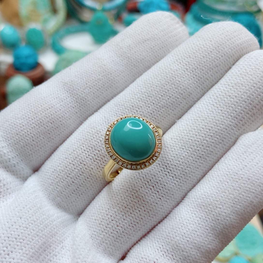 绿松石18K金镶嵌戒指