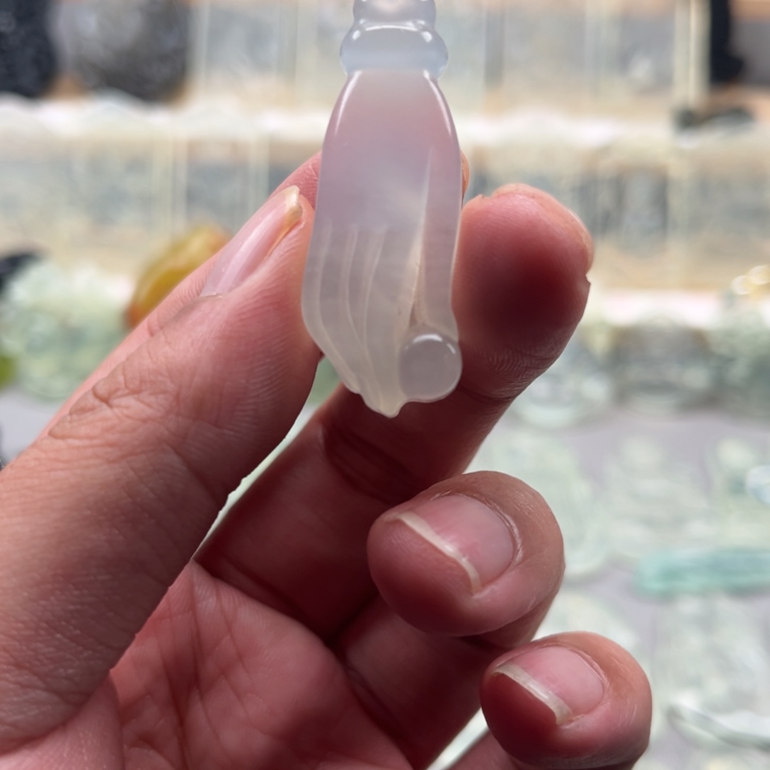 未镶嵌蛇纹石玉颈饰