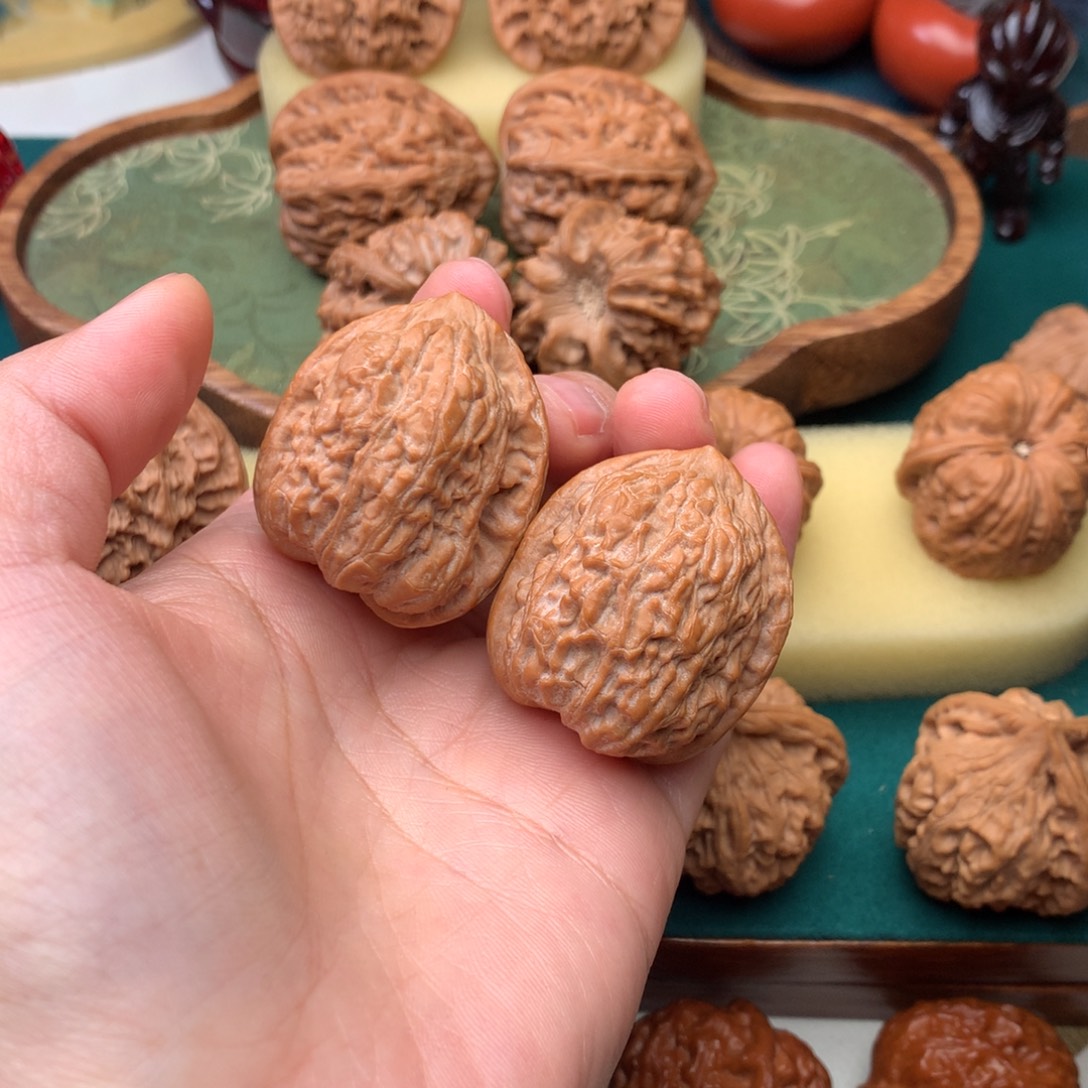 文玩核桃把件金钱豹34放漏不面试