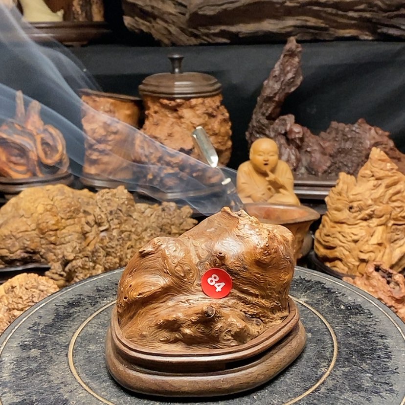 【闪购商品】84号荔枝木香炉工艺
