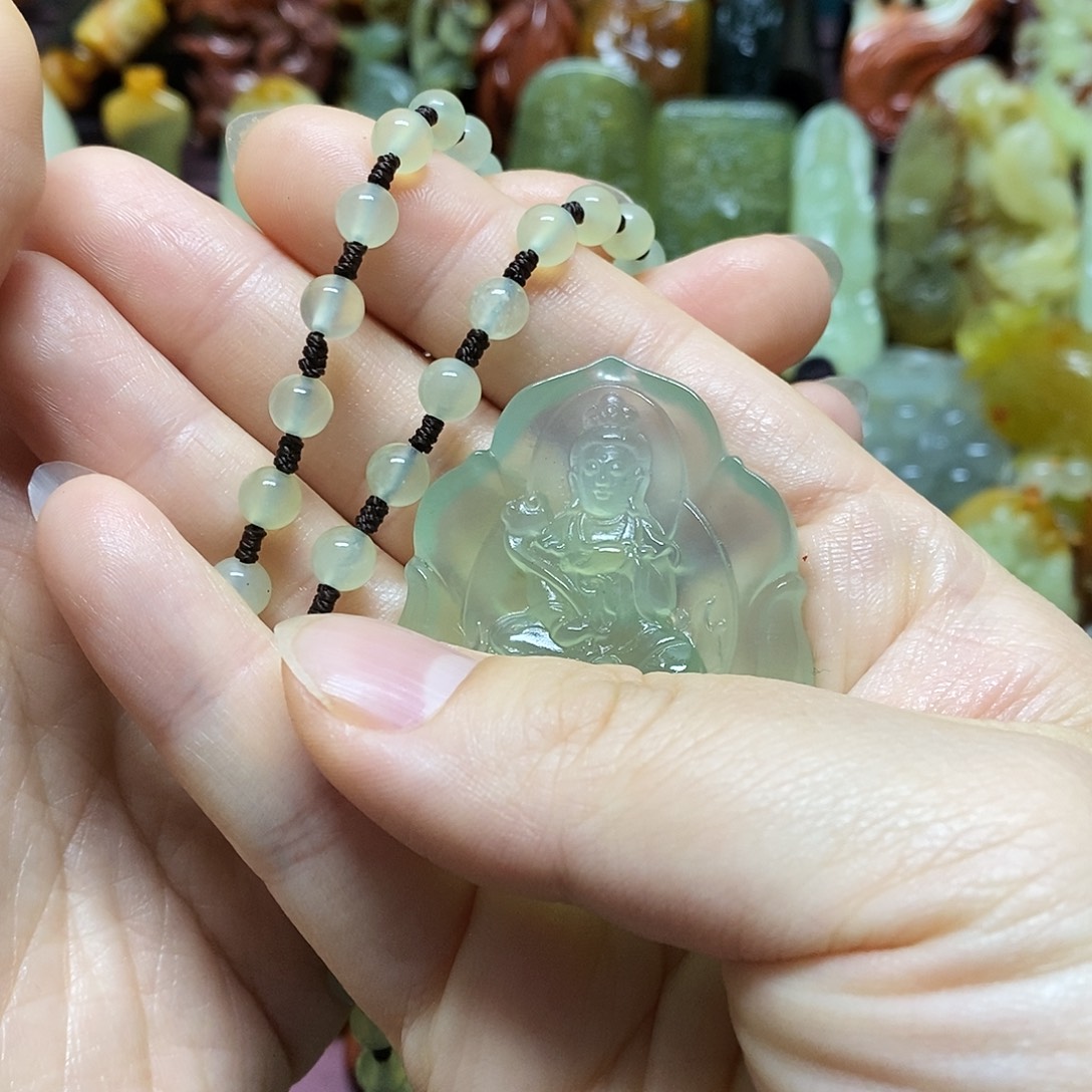 嘉***兴岫玉未镶嵌吊坠(赠链)