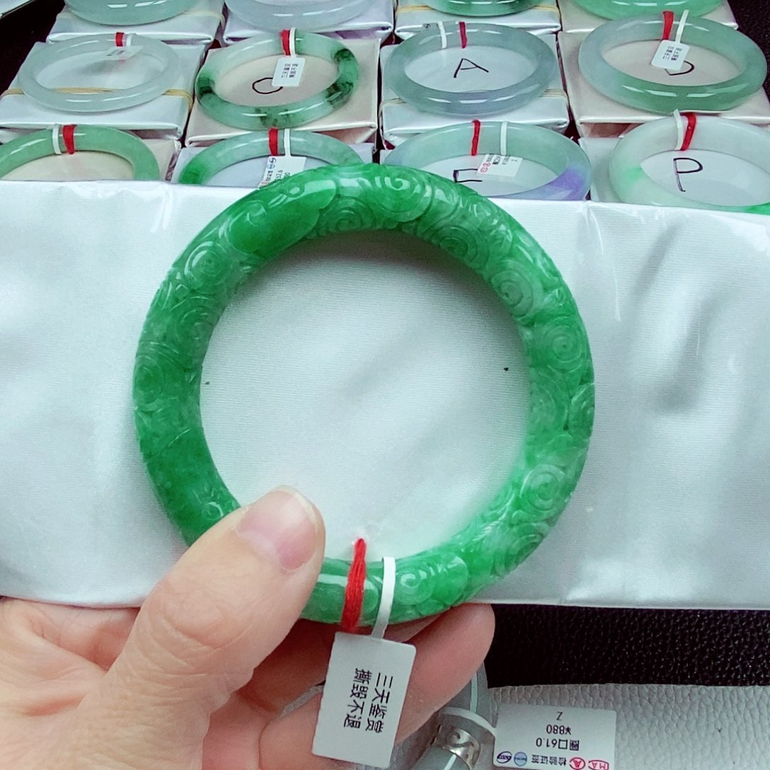翡翠手镯（圆镯）未镶嵌随**安